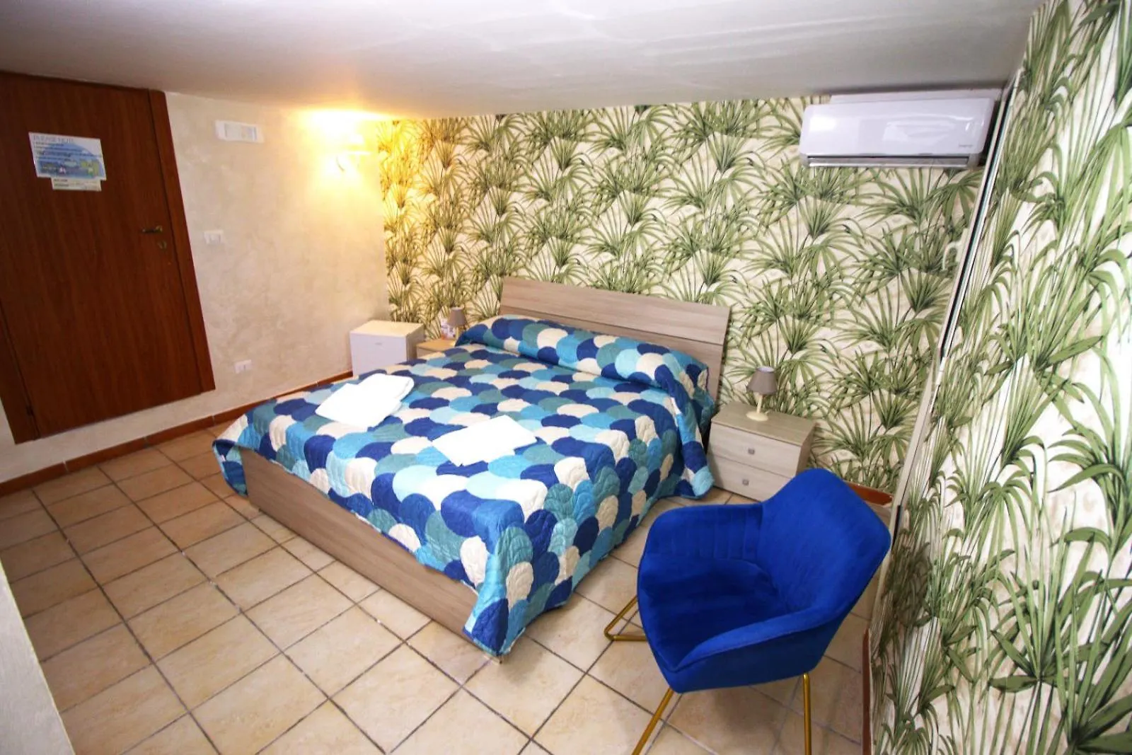 Super Nice Studio Flat Napels Italië
